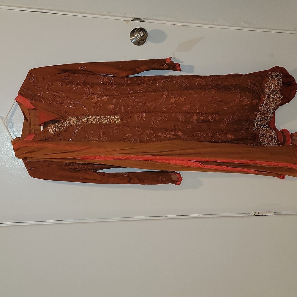 Desi dress /salawar kameez
